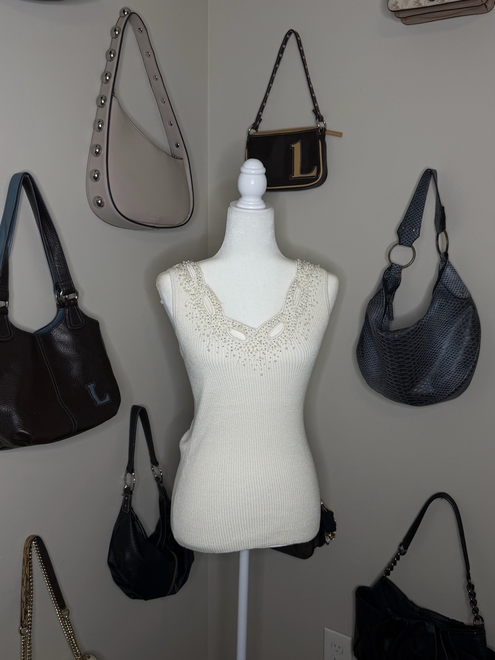 Vtg Cache Pearl-Embellished Ribbed Tank Top - Cream - Size M - Picture 2 of 4